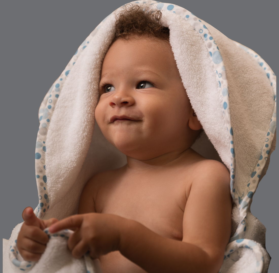 A New Mom’s Guide: How to Select a Hooded Baby Towel for Your Newborn